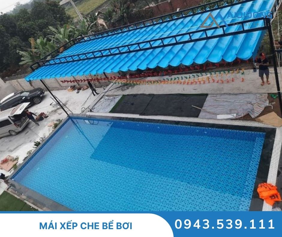 Mái xếp che bể bơi