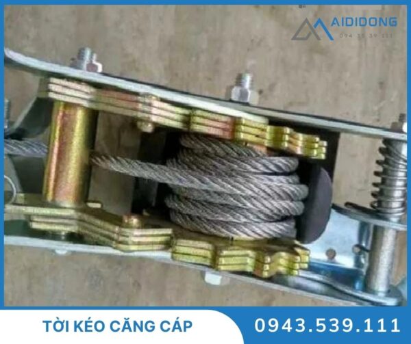 Tời kéo căng cáp